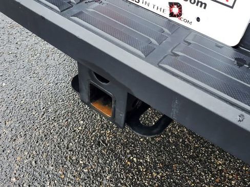 Used 2024 Toyota Tacoma TRD Off-Road image 6