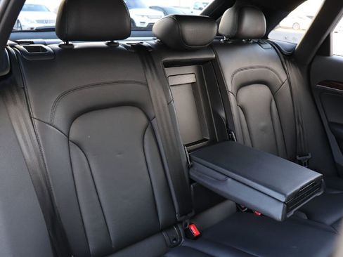 Used 2018 Audi Q3 2.0T Premium Plus AWD/4WD image 31