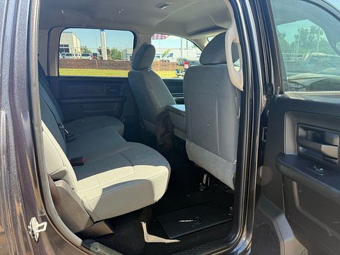Used 2014 RAM 1500 Express AWD/4WD image 16