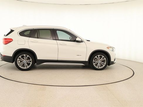 Used 2016 BMW X1 xDrive28i image 8