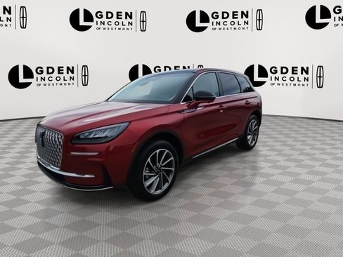 Used 2023 Lincoln Corsair Standard w/ Equipment Group 102A image 4