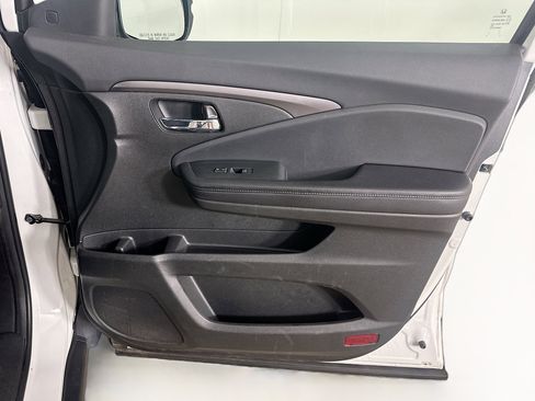 Used 2022 Honda Pilot EX-L image 35