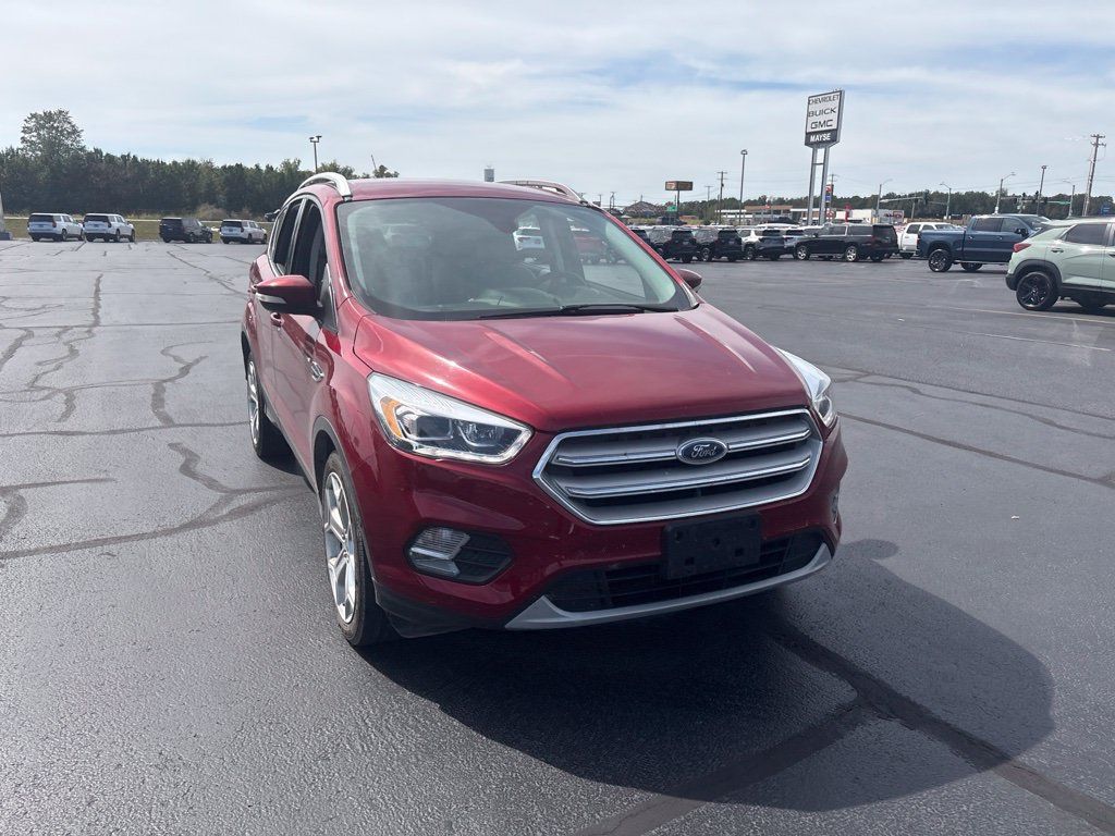 Used 2019 Ford Escape Titanium FWD image 8