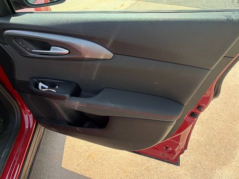 Used 2025 Dodge Hornet R/T w/ Tech Pack image 18