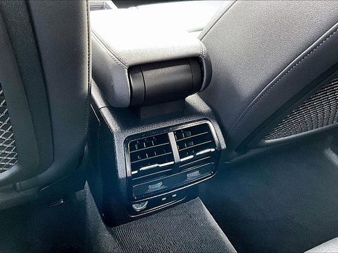 Used 2023 Audi Q3 2.0T Premium AWD/4WD image 21