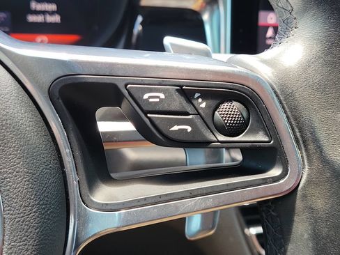 Used 2021 Porsche Macan S AWD/4WD image 10