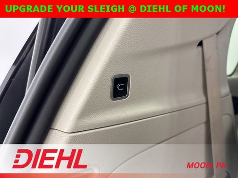 Certified 2020 Chrysler Pacifica Touring-L Plus image 11