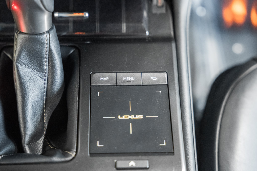 Used 2023 Lexus GX 460 Luxury w/ Sport Design Package AWD/4WD image 20