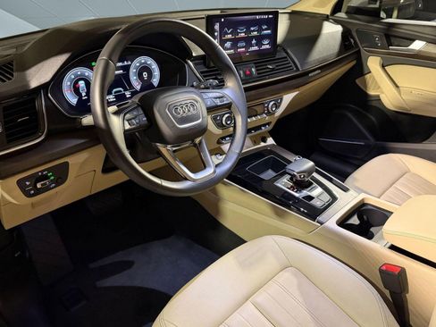Certified 2023 Audi Q5 2.0T Premium Plus w/ Premium Plus Package AWD/4WD image 4