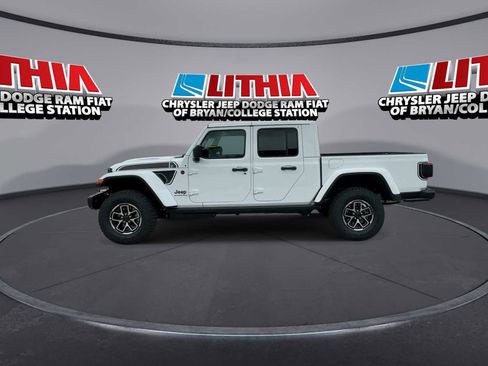 New 2026 Jeep Gladiator Rubicon image 5