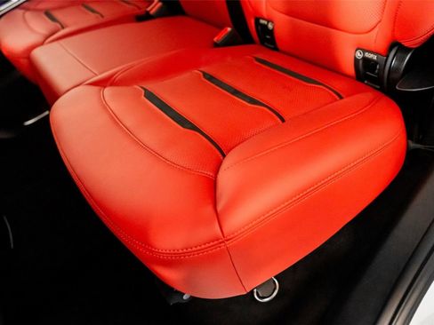 Used 2024 Mercedes-Benz G 63 AMG 4MATIC image 33