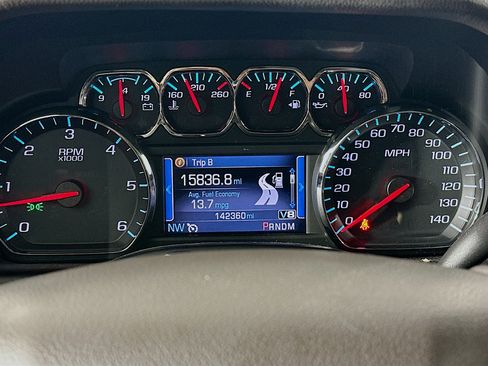 Used 2015 Chevrolet Tahoe LTZ AWD/4WD image 19