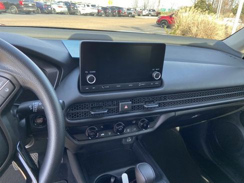 Used 2024 Honda HR-V LX image 22
