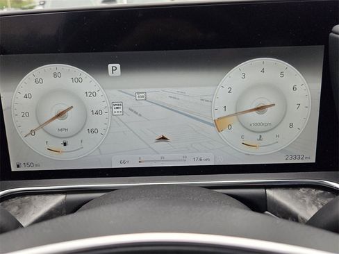 Used 2024 Genesis G90 3.5T image 27