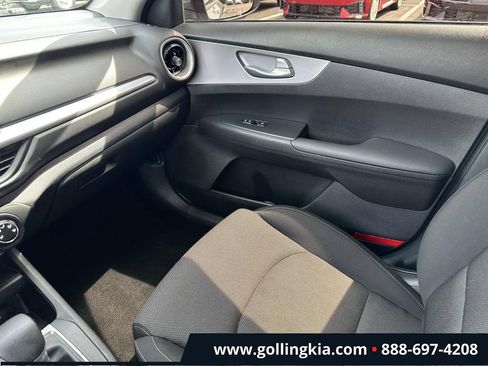 Certified 2024 Kia Forte LXS w/ LXS Technology Package FWD image 29