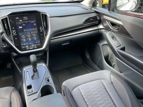 Used 2025 Subaru Impreza 2.0i Sport image 9