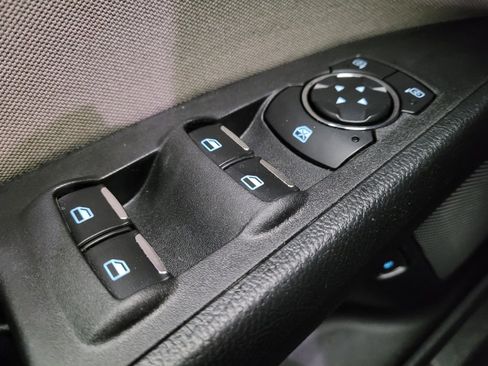 Used 2018 Ford Fusion S image 27