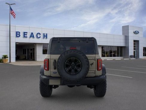 New 2026 Ford Bronco Badlands AWD/4WD image 5