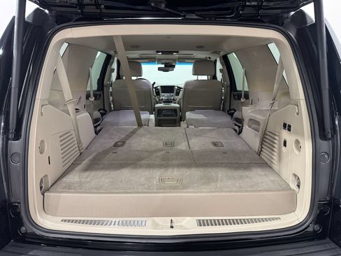 Used 2018 GMC Yukon Denali w/ Open Road Package AWD/4WD image 29