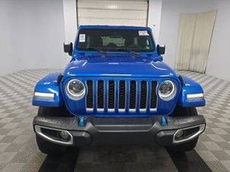Used 2023 Jeep Wrangler Unlimited Sahara w/ Cold Weather Group AWD/4WD video 2