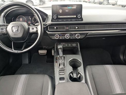 Used 2025 Honda Civic Sport image 15