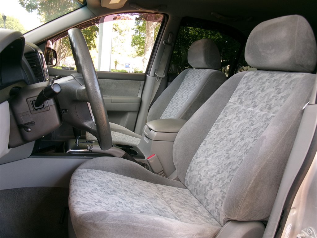 Used 2008 Kia Sorento 2WD image 13