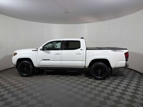 Used 2021 Toyota Tacoma SR5 image 4