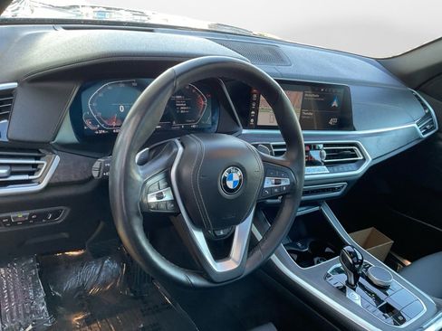 Used 2022 BMW X5 xDrive40i w/ Premium Package image 10