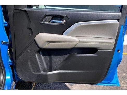Used 2023 Chevrolet Colorado ZR2 w/ ZR2 Convenience Package III AWD/4WD image 26