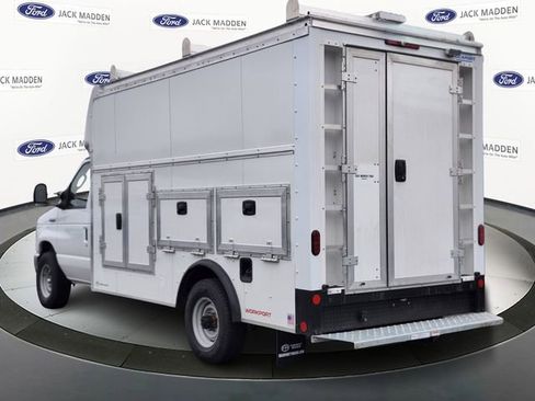 New 2026 Ford E-350 and Econoline 350 Super Duty w/ Power Equipment Group image 3