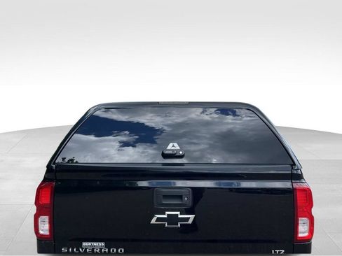Used 2018 Chevrolet Silverado 1500 LTZ w/ Sport Package AWD/4WD image 7