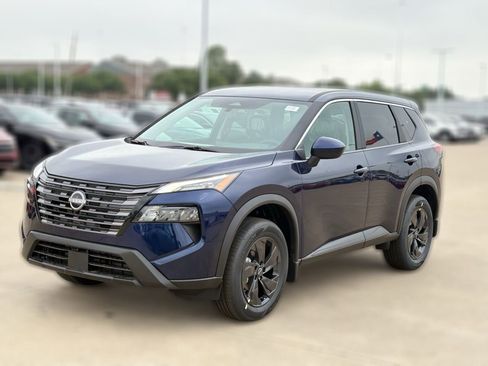 New 2026 Nissan Rogue SV AWD/4WD image 2