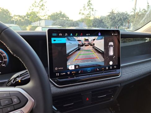 New 2026 Volkswagen Tiguan S image 9