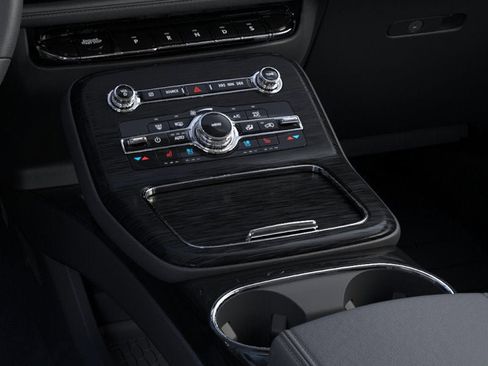 New 2022 Lincoln Nautilus Reserve image 15