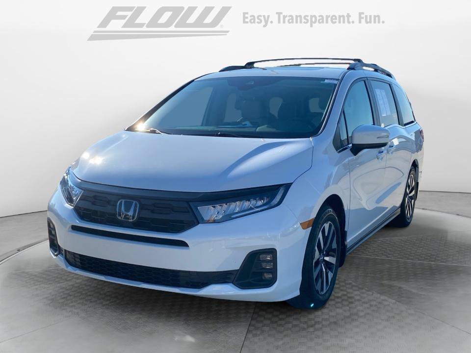 Certified 2026 Honda Odyssey EX-L image 3