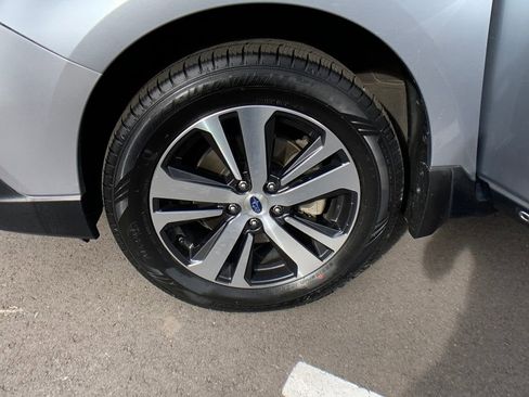 Used 2018 Subaru Outback 3.6R Limited image 28