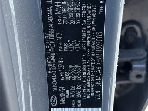 Used 2024 Hyundai Tucson SE image 30