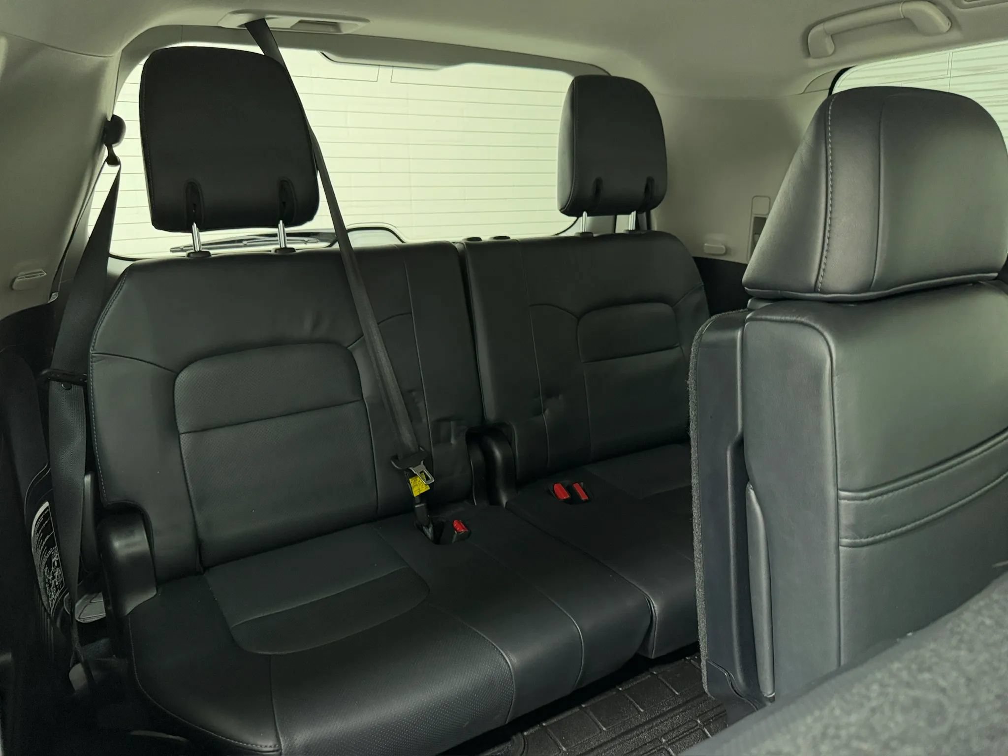 Used 2018 Toyota Land Cruiser AWD/4WD image 68