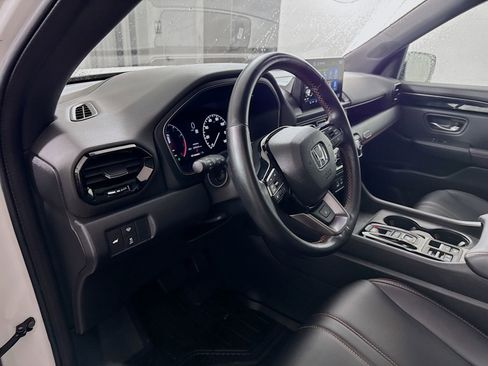 Used 2024 Honda Pilot TrailSport image 7