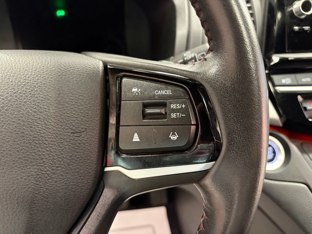 Used 2025 Honda Odyssey Sport-L image 16