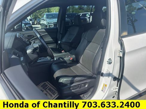 Certified 2023 Honda Passport EX-L image 26