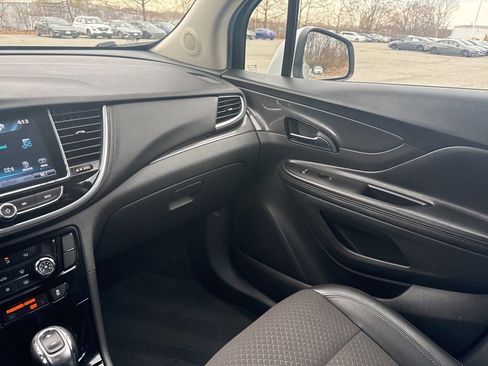 Used 2019 Buick Encore Preferred w/ Safety Package image 27