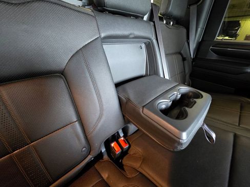 Used 2024 Chevrolet Silverado 2500 High Country w/ High Country Premium Package AWD/4WD image 79