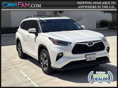 Used 2021 Toyota Highlander XLE