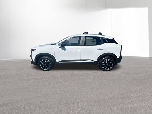 New 2026 Nissan Kicks SV w/ SV Premium Package AWD/4WD image 7