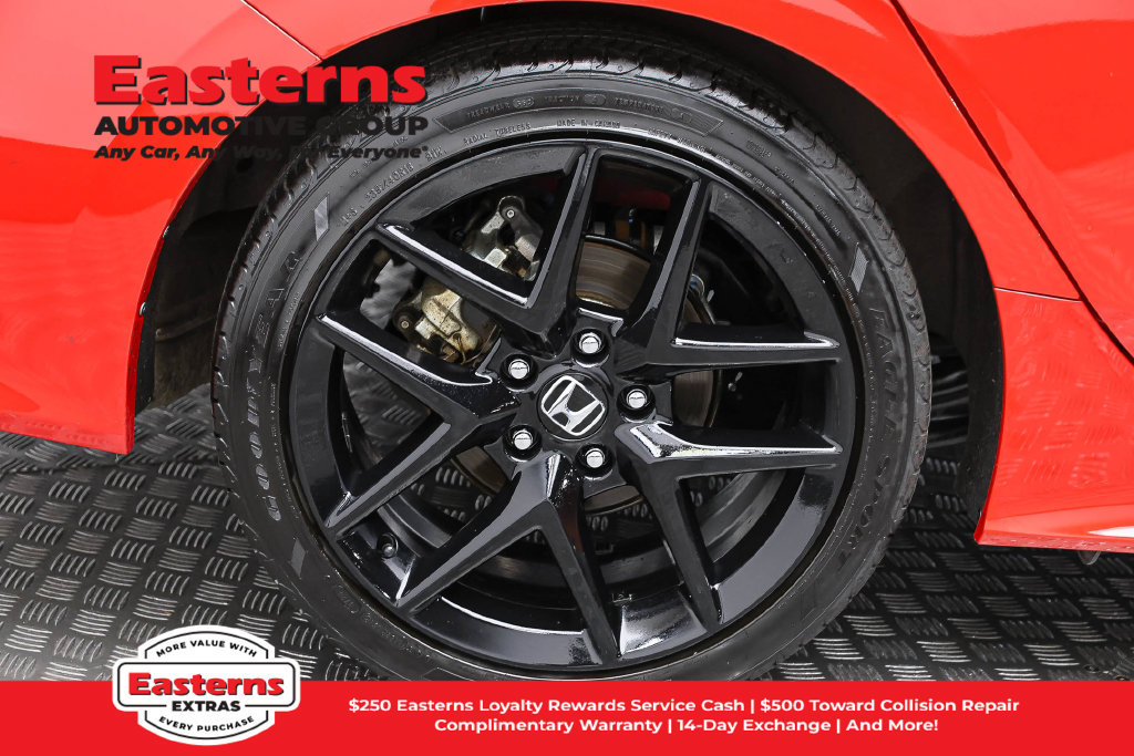 Used 2025 Honda Civic Sport image 30