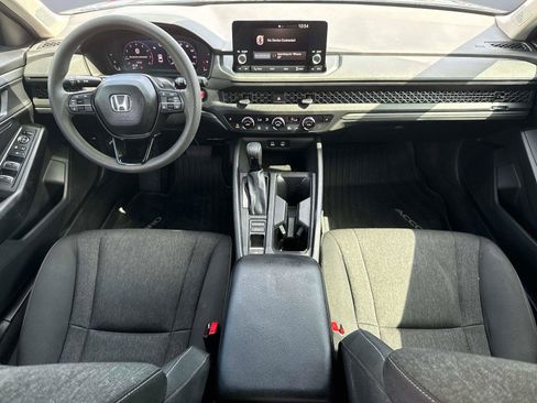 Certified 2023 Honda Accord EX image 15