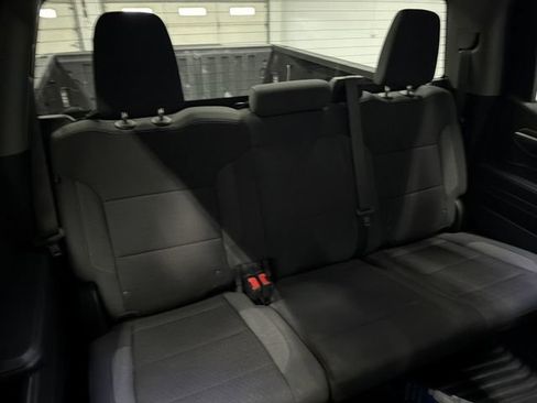 Certified 2025 Chevrolet Silverado 1500 LT AWD/4WD image 16