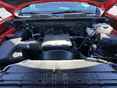 Used 2024 Chevrolet Silverado 2500 Custom w/ Custom Value Package image 24