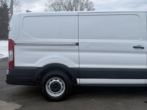 Used 2019 Ford Transit 150 130 Low Roof image 9